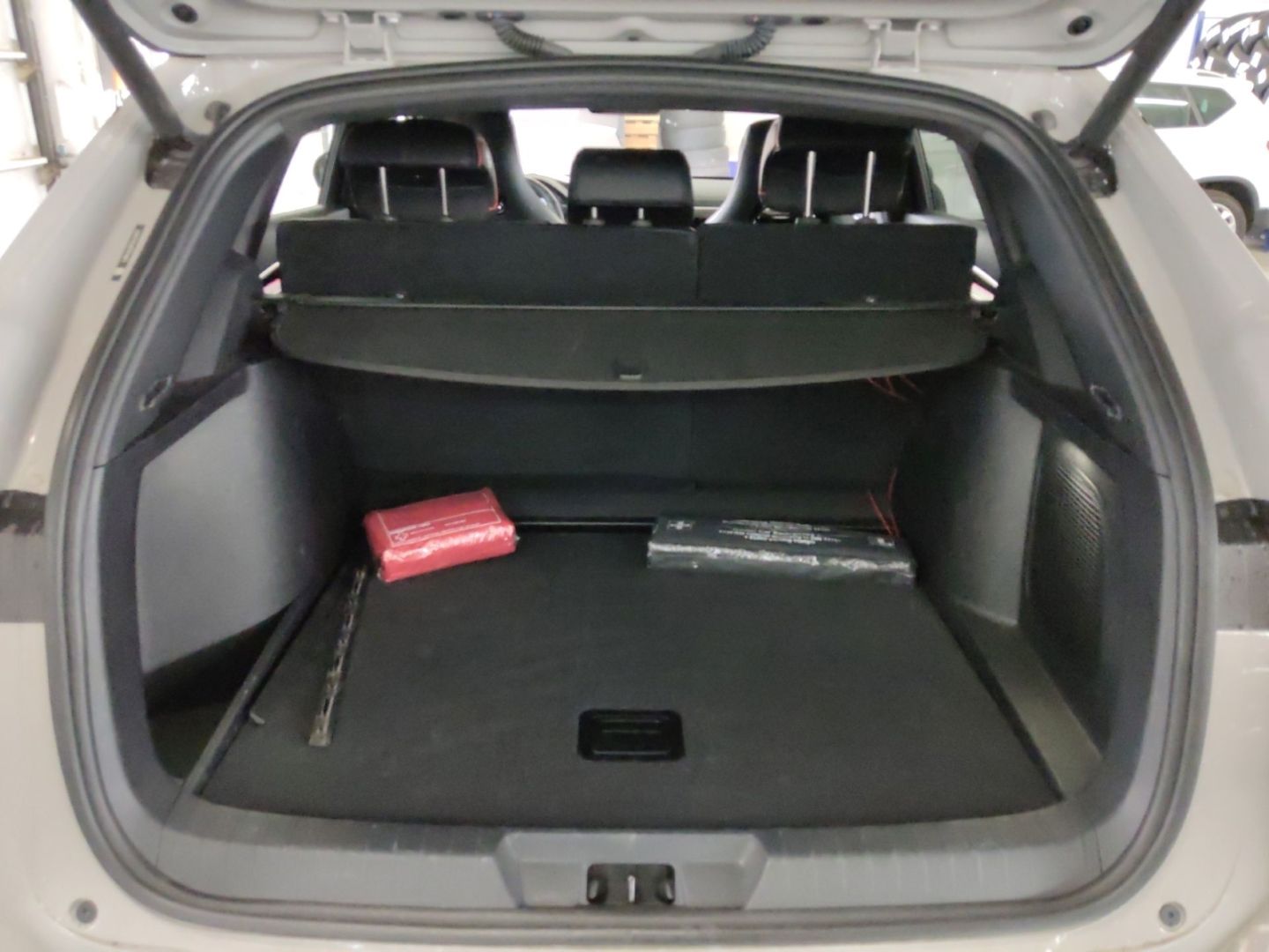BYD SEAL U