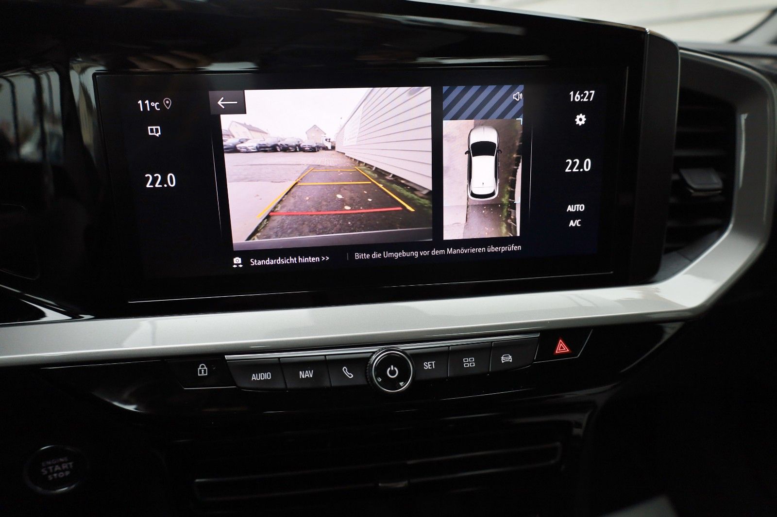 Fahrzeugabbildung Opel Mokka Ultimate T.Leder,Navi,LED,SR+WR,abn. AHK