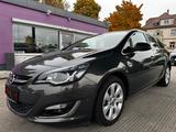 Opel Astra J Sports Tourer Exklusiv "HU/AU+Service" - Opel Astra Exklusiv mit Benzin-Antrieb
