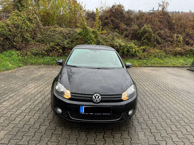 Volkswagen Golf 6  1,2 TSI Style Service Neu ,Tüv Neu...