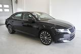 Skoda SUPERB 2,0 TSI STYLE 280PS 4X4 AUT. - Skoda Superb mit Benzin-Antrieb: Limousine, 2.0