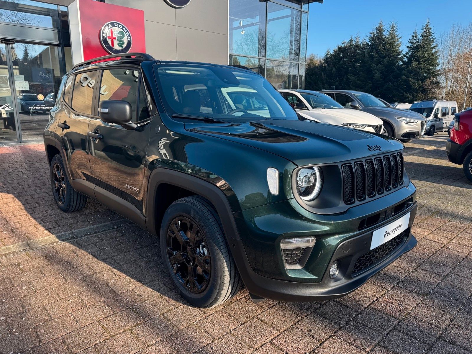 Fahrzeugabbildung Jeep North Star Mild-Hybrid Glasdach Kamera Sitzhzg