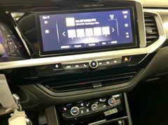 Fahrzeugabbildung Opel Grandland GS 1.2T AT8, AHK,360° Kamera,Alcantara