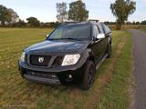 Nissan Navara V6 - Nissan Navara