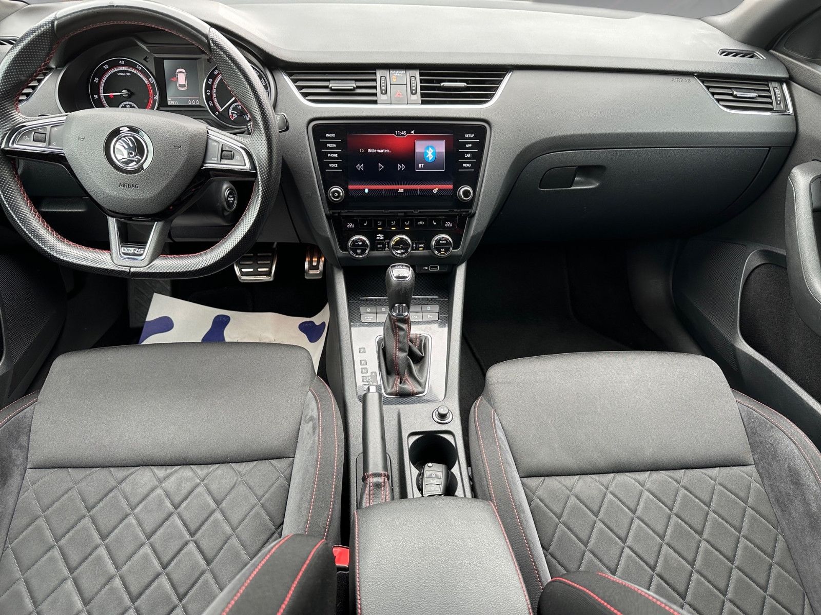 SKODA Octavia Combi RS 245 – Bild 11