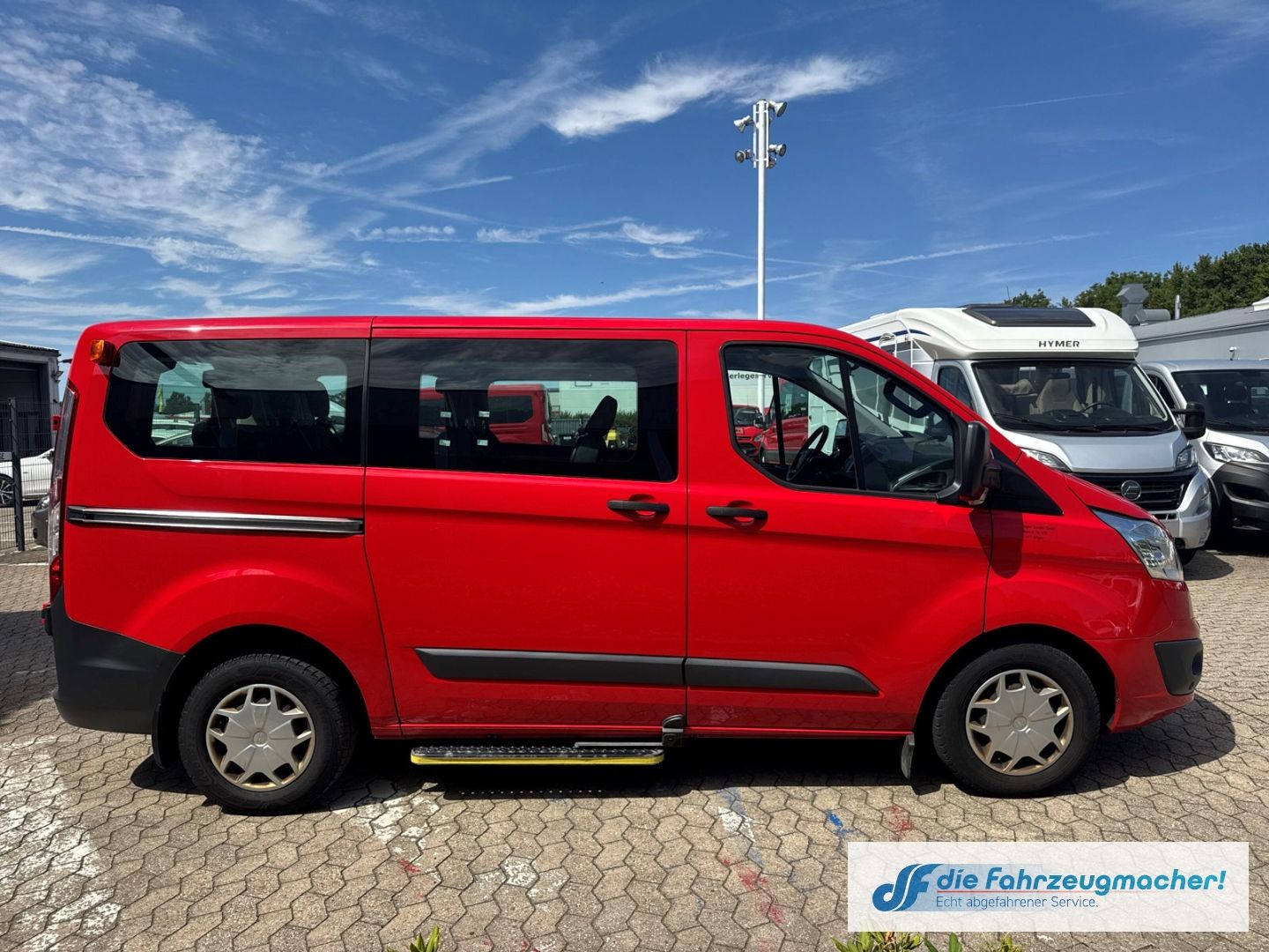Fahrzeugabbildung Ford Transit Custom Tourneo 310 L1 Trend *EXPORT *274
