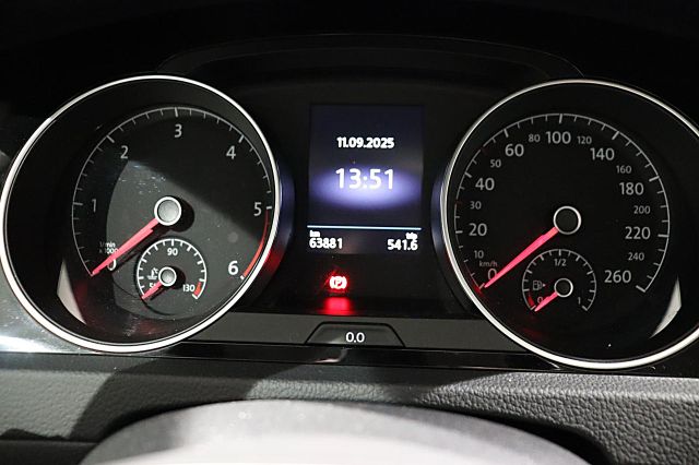 Golf Allstar 1.6 TDI NAVI SHZ PDC TEMPOMAT BT