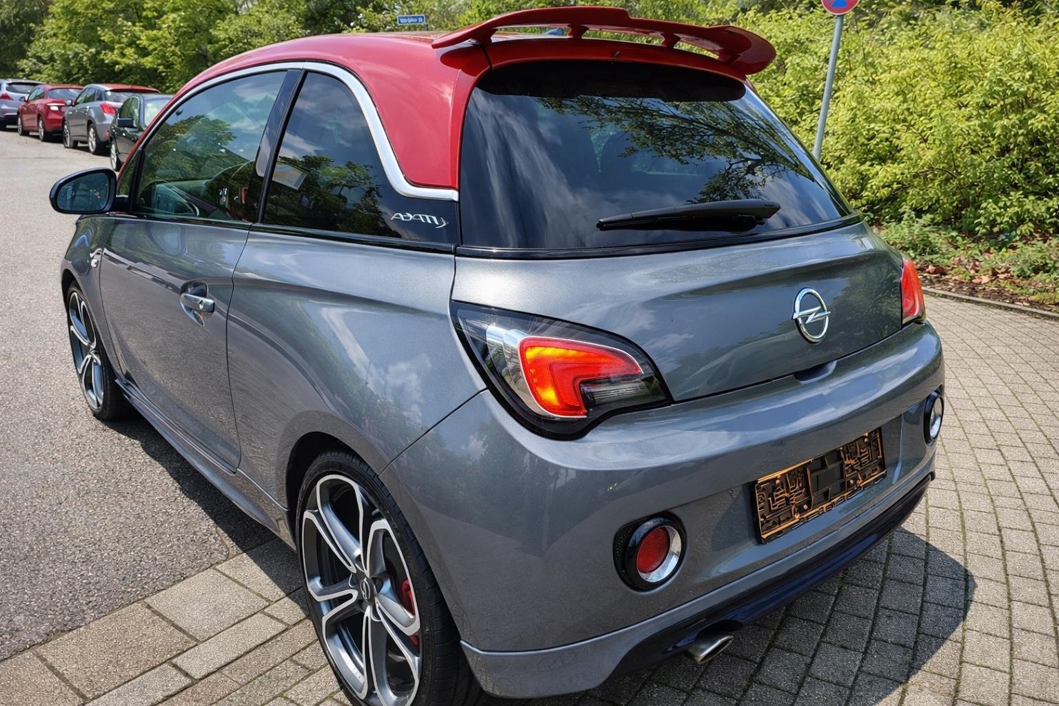 Opel Adam S