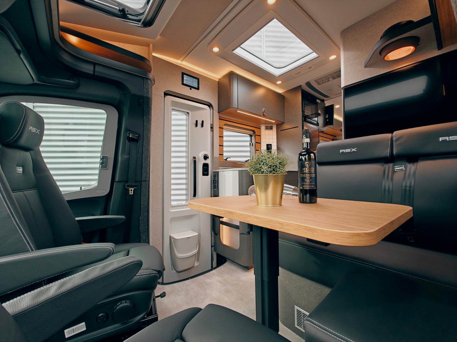 Fahrzeugabbildung HYMER / ERIBA / HYMERCAR ML-T 580 RSX ONE - 2026 - by Palmo