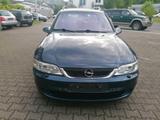 Opel Vectra 2.6 V6 SportLeder.1Hand.Tüvneu.1A - Opel Vectra: V6