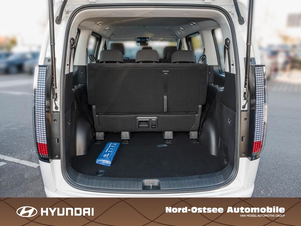 Fahrzeugabbildung Hyundai STARIA 9-Sitzer HEV TREND Easy-Access-P Park-P