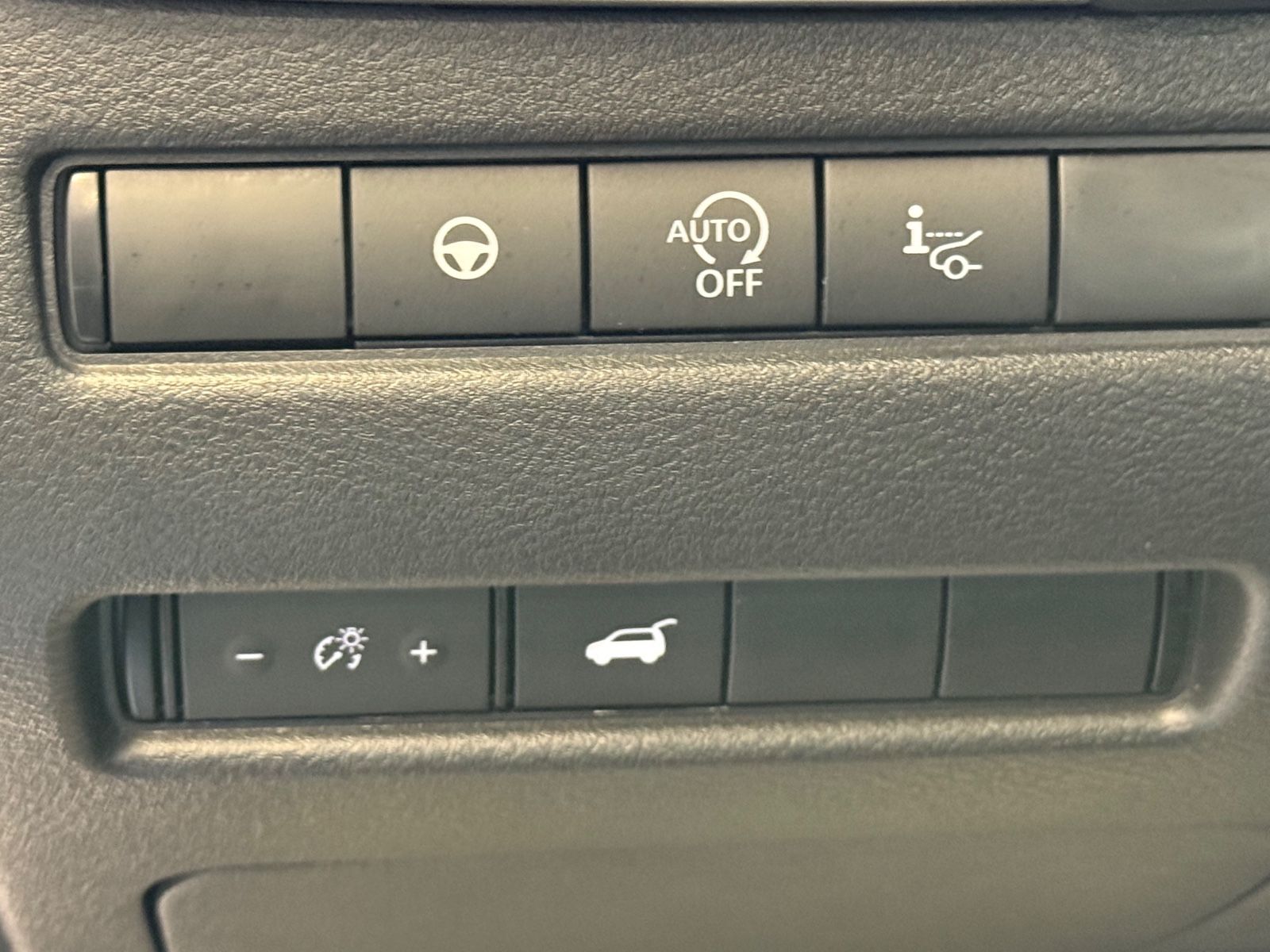 Fahrzeugabbildung Nissan Qashqai Tekna, 360° Kamera, Navi, WP, Panod.