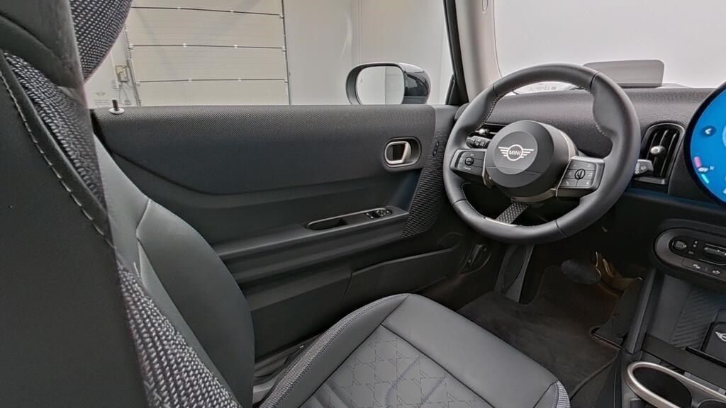 Fahrzeugabbildung MINI Cooper S Head-Up, Komfortzugang, Sitzheizung