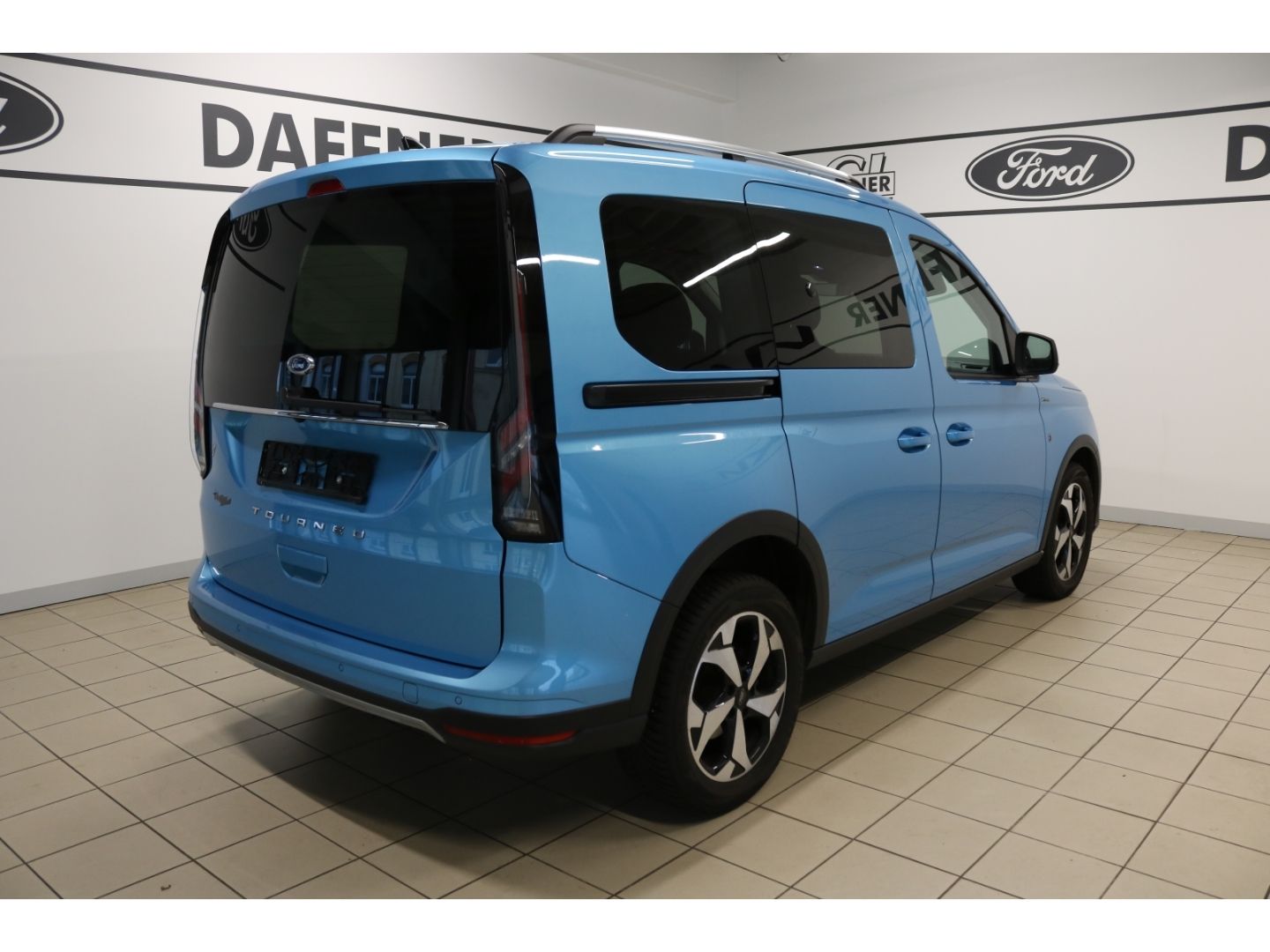 Fahrzeugabbildung Ford Tourneo Connect Active 1.5 EcoBoost Autom