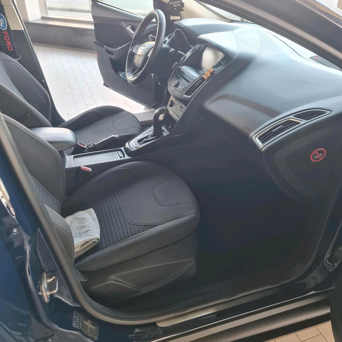 Ford Focus 2015 — photo 6