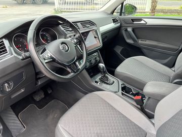 Volkswagen Tiguan - 9