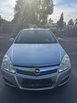 Opel Astra 1.6 *TÜV NEU*SCHECKHEFT*AC*PDC*ZV*TEMPOMAT - gebrauchte Opel Astra aus dem Jahr 2008