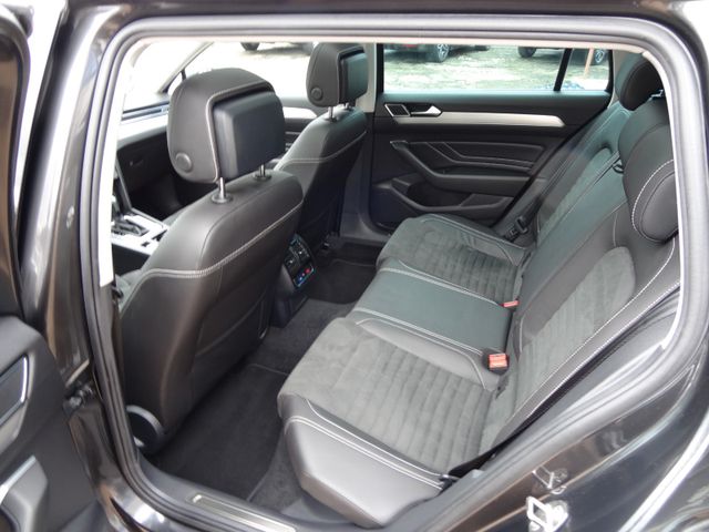 Fahrzeugabbildung Volkswagen Passat Variant/R-Line/Virtual/Pano/Navi/LED/AHK/