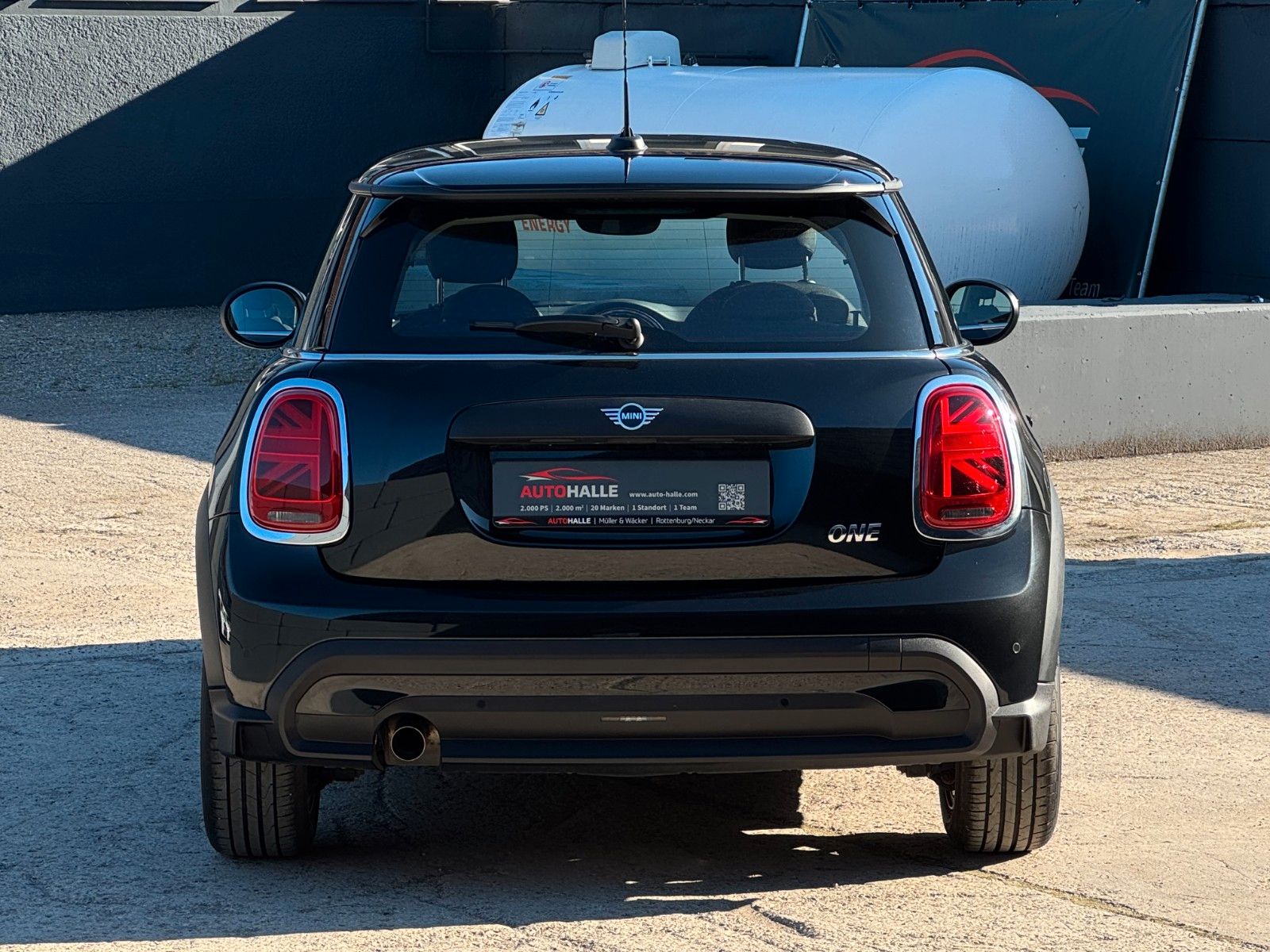 Fahrzeugabbildung MINI One Aut. Blackyard Tempomat Sitzheizung BLT LED