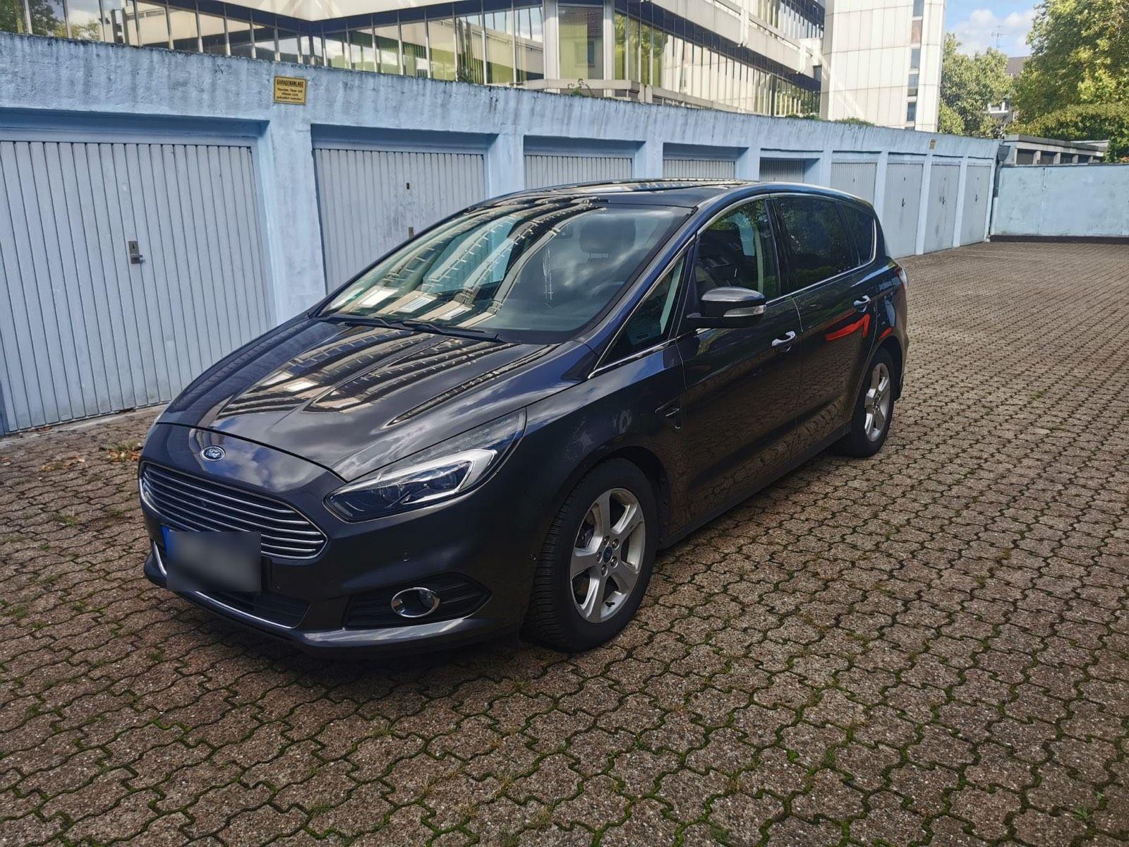 Ford S-Max