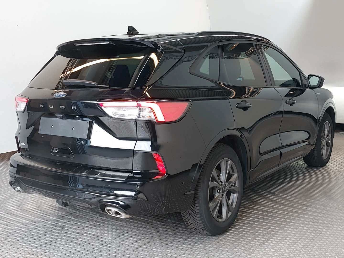 Fahrzeugabbildung Ford Kuga ST-Line X Pano HuD Leder ACC Kamera B&O Amb