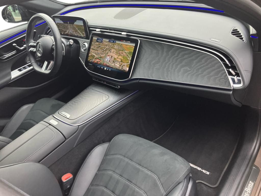 Fahrzeugabbildung Mercedes-Benz E 220 d T AMG*NIGHT*MEMO*KEYL*BURM*DIGITAL-LIGHT