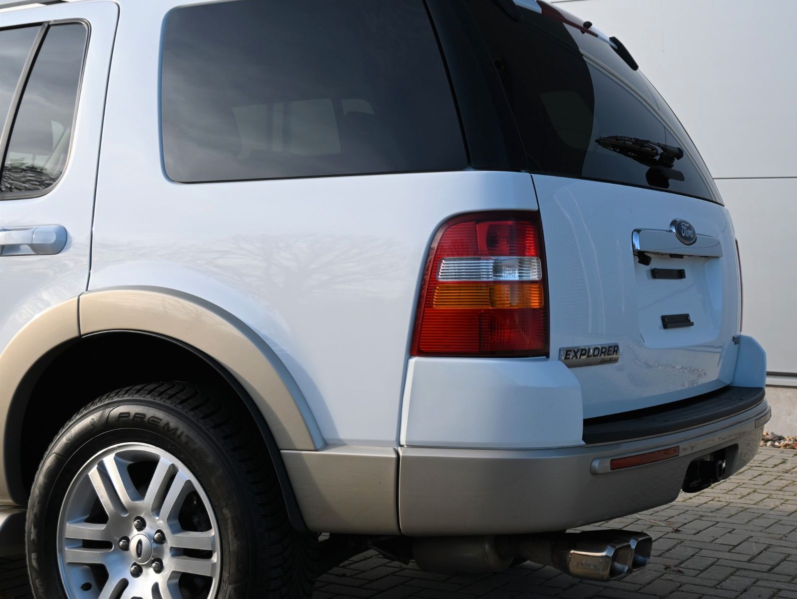 Ford Explorer V8 Eddie Bauer – Bild 4