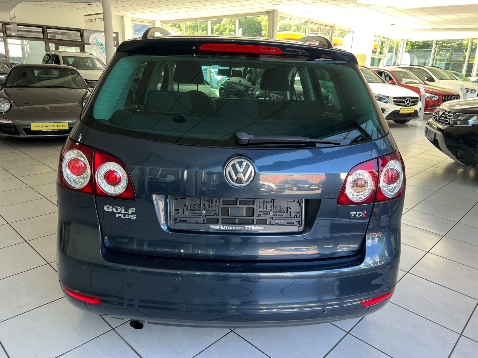 Fahrzeugabbildung Volkswagen Golf Plus 1.6 TDI Match * 1.HAND *