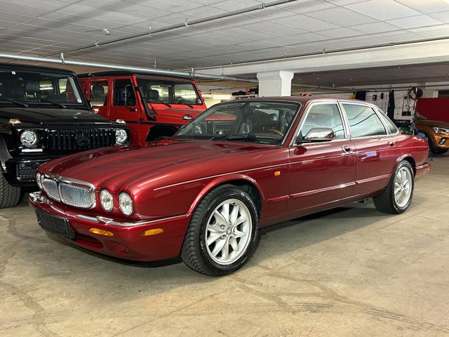 Jaguar XJ Sovereign 4.0