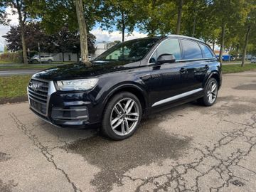 Audi Q7 - 11