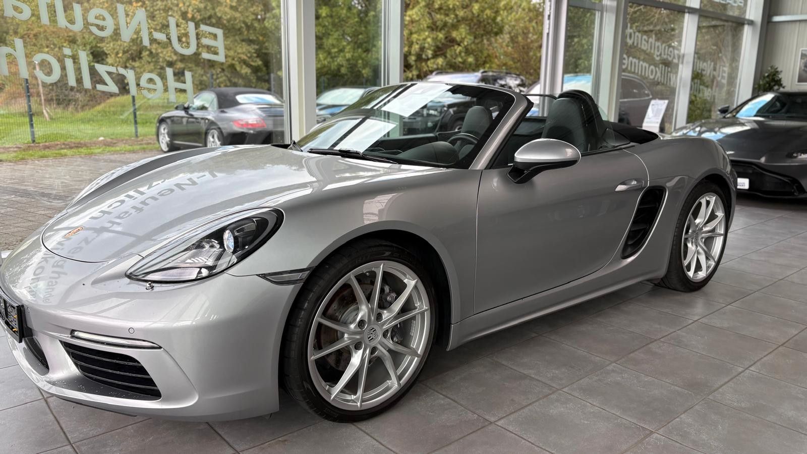 Fahrzeugabbildung Porsche Boxster/718/erst 44000km/TOP!