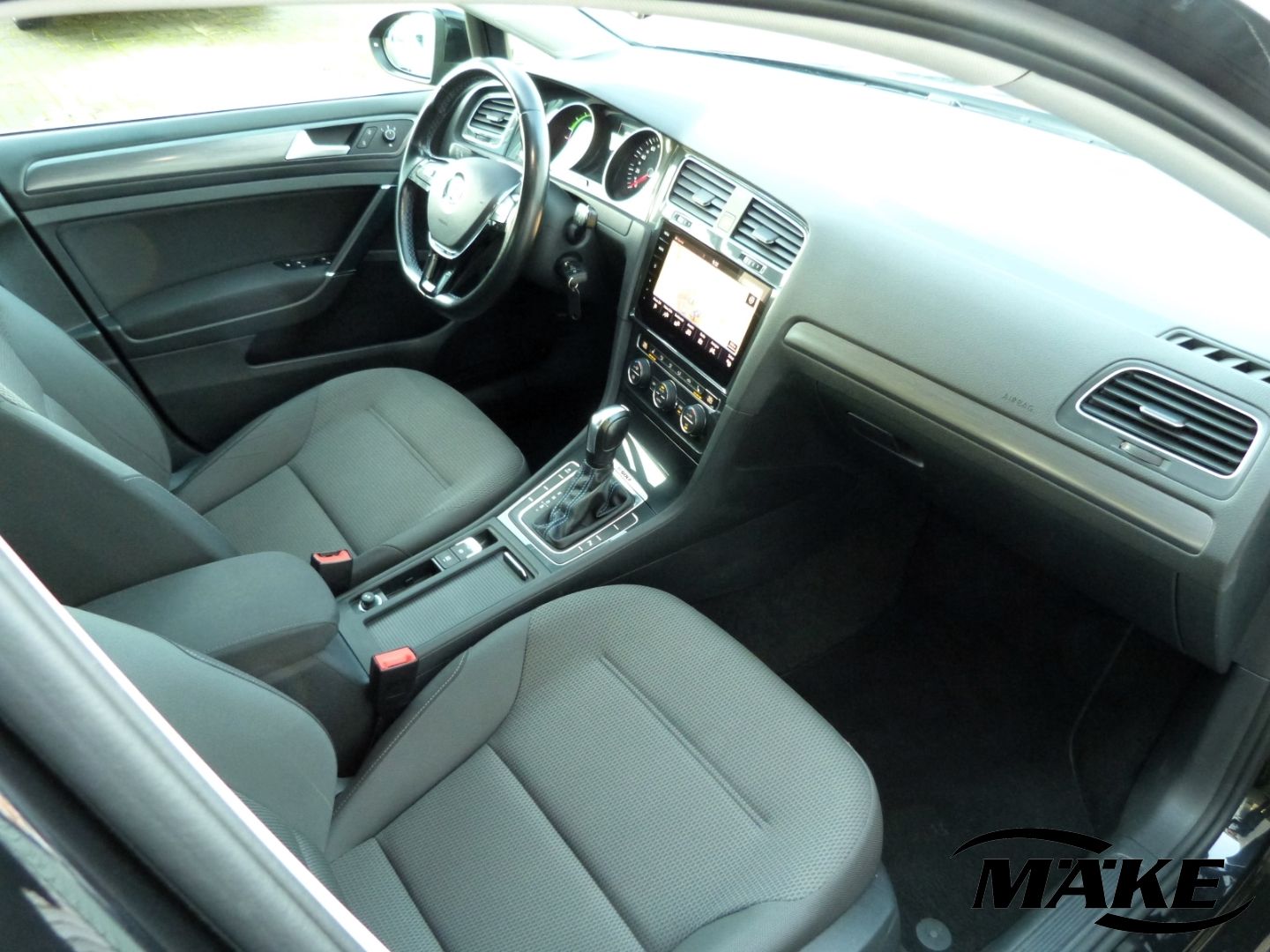 e-Golf Navi, LED, SHZ, PDC+, 2-Zonen Climatronic