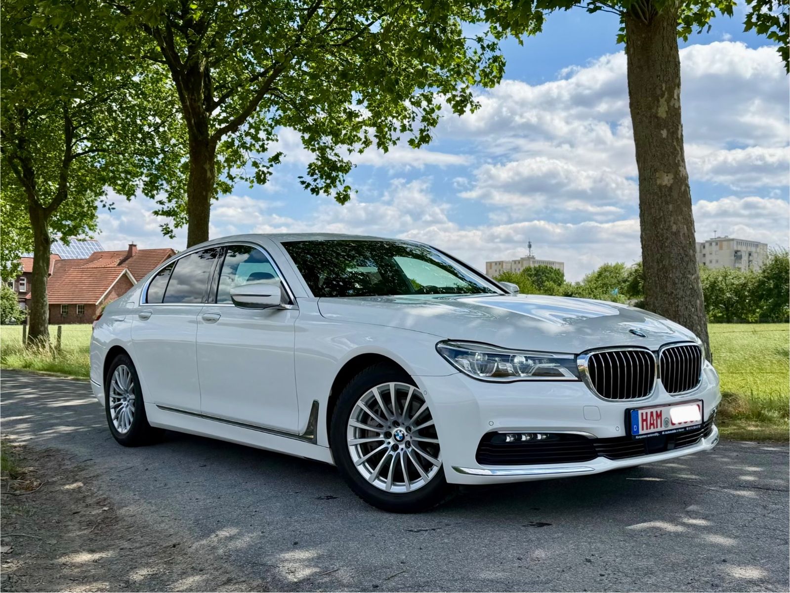 BMW BMW 730 d |WEISS|2.HD*NAVI*LEDER*LASER*KAMERA*