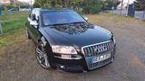 Audi S8 5.2 tiptronic quattro - - Audi S8 mit Benzin-Antrieb: Limousine, 5.2