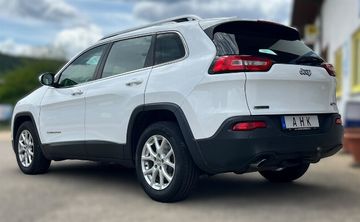 Jeep Cherokee - 4