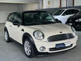 MINI COOPER*PANO*SHZ*PDZ*MFL*KLIMAAUT*ALU*8-FACH - MINI Cooper aus 2009
