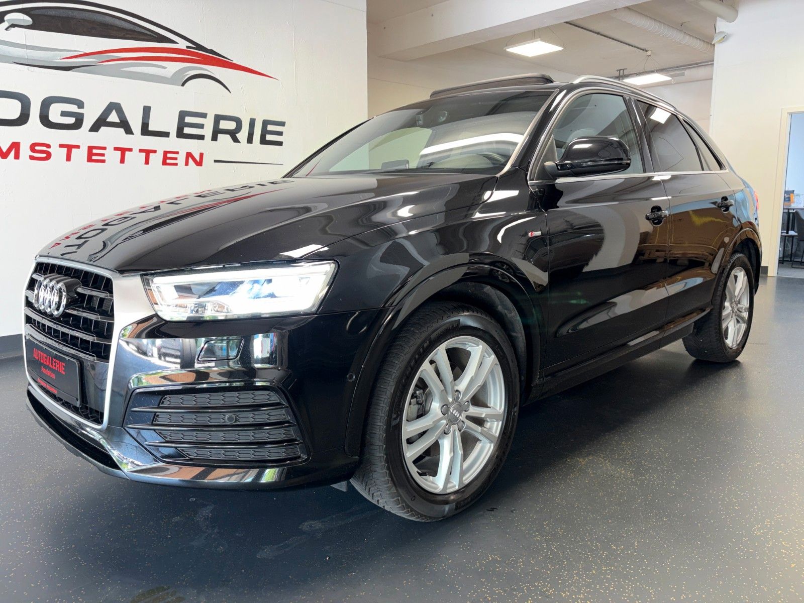 AUDI Q3*Quattro*S-Line Sport Plus*Kam*Pano*AHK*