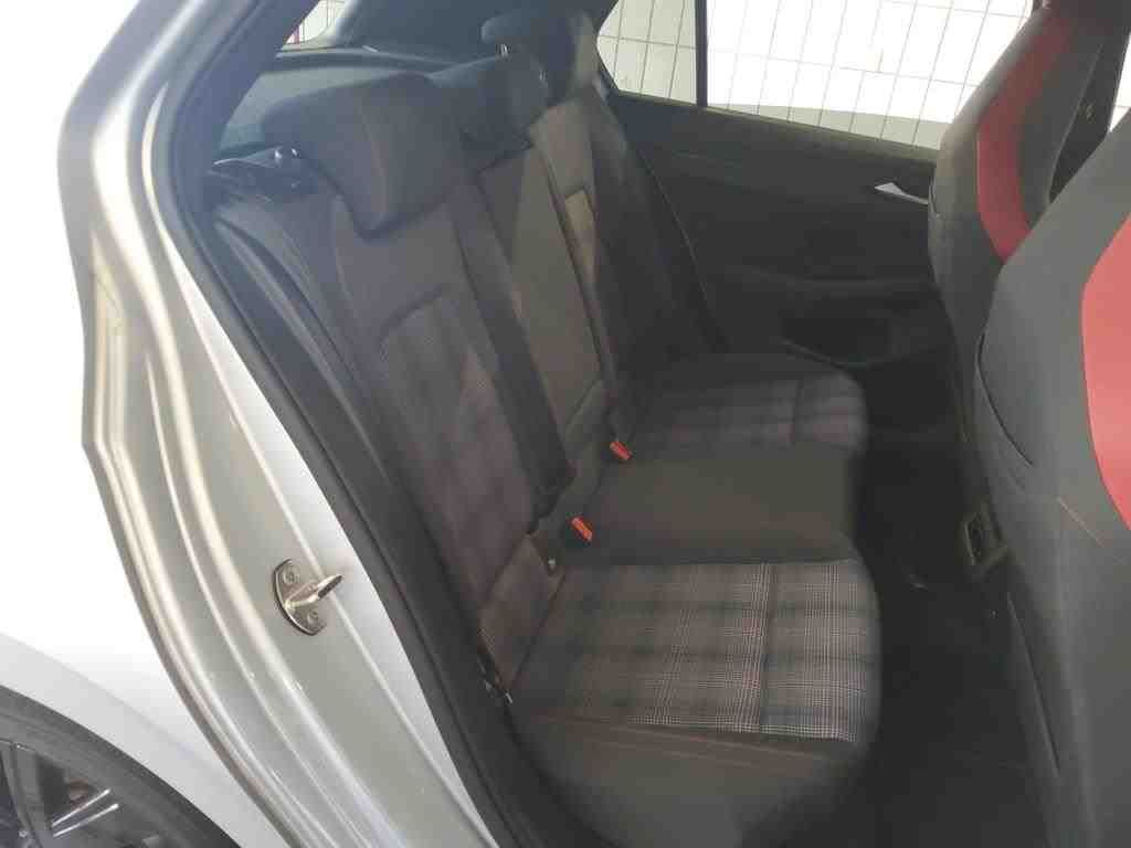 Volkswagen Golf - Bild 7