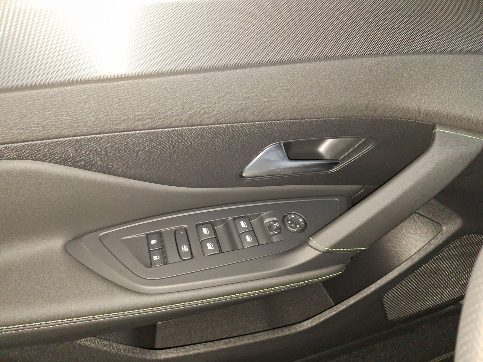 Peugeot 308 - Bild 11