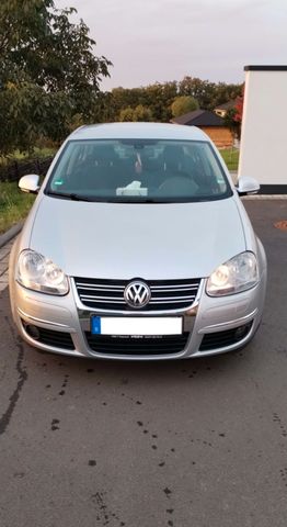 Volkswagen VW Jetta 1.4 United+ Gepflegt + voll. Checkheft