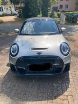 MINI Cooper S Cabrio JCW 