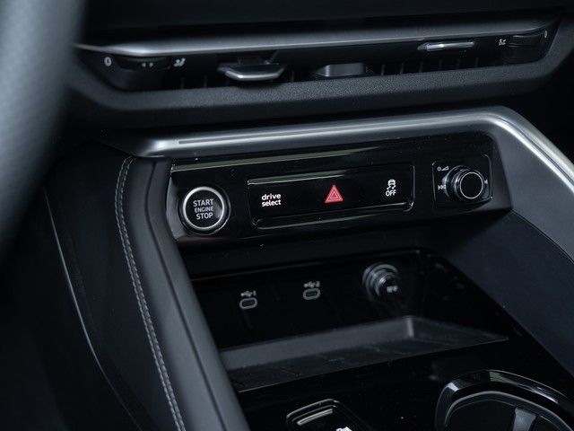 Q5 SUV TDI quattro S line TECH-PRO+OLED+PANO+B&O