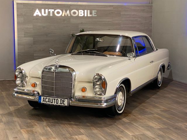 Mercedes-Benz 220SEB Coupe OLDTIMER