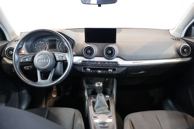Audi Q2 30 TFSI ACC+KEY+LED+KAM+ALU