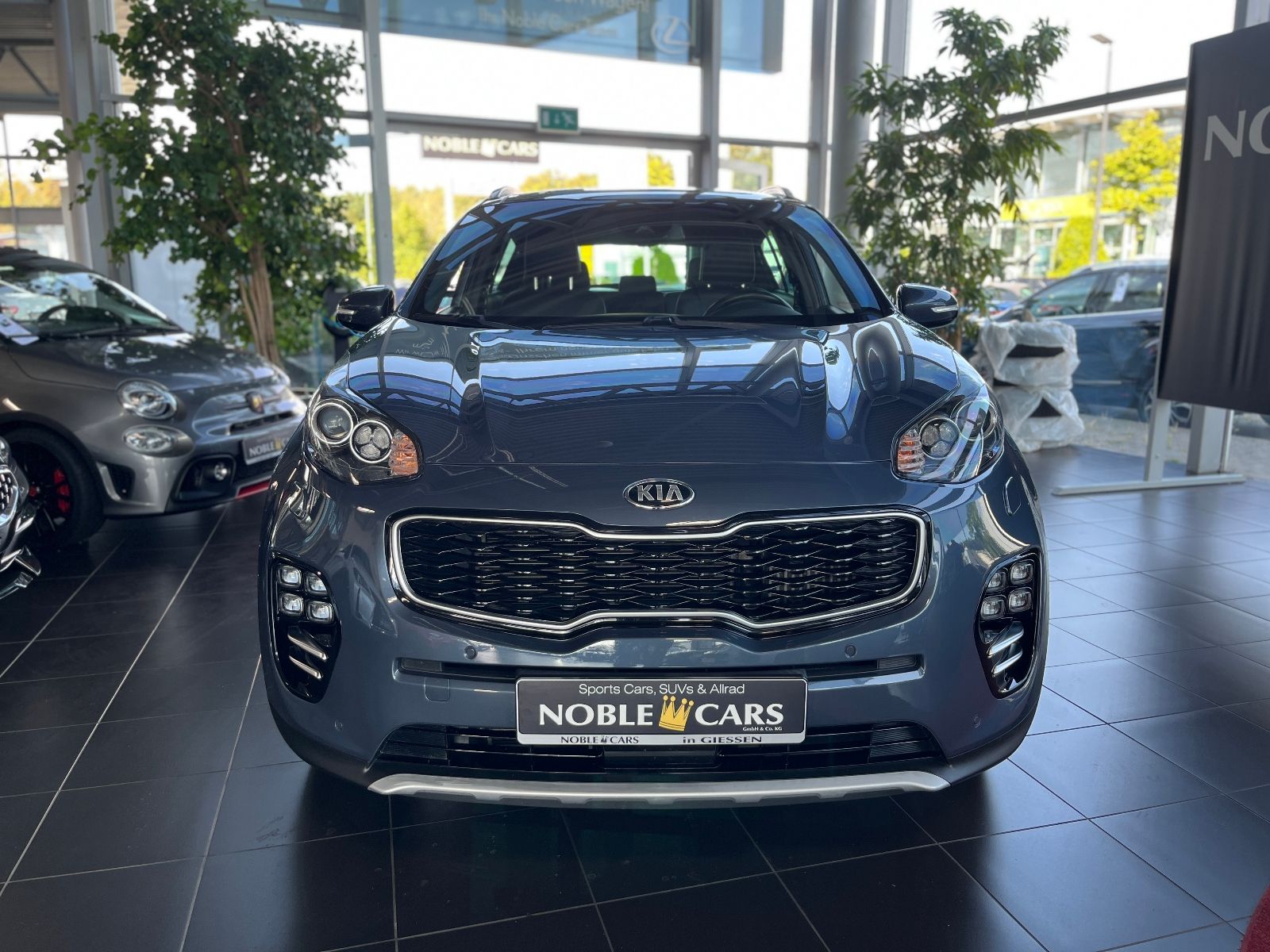 Fahrzeugabbildung Kia Sportage GT-Line 4WD PANO XEN NAV LEDER 19"