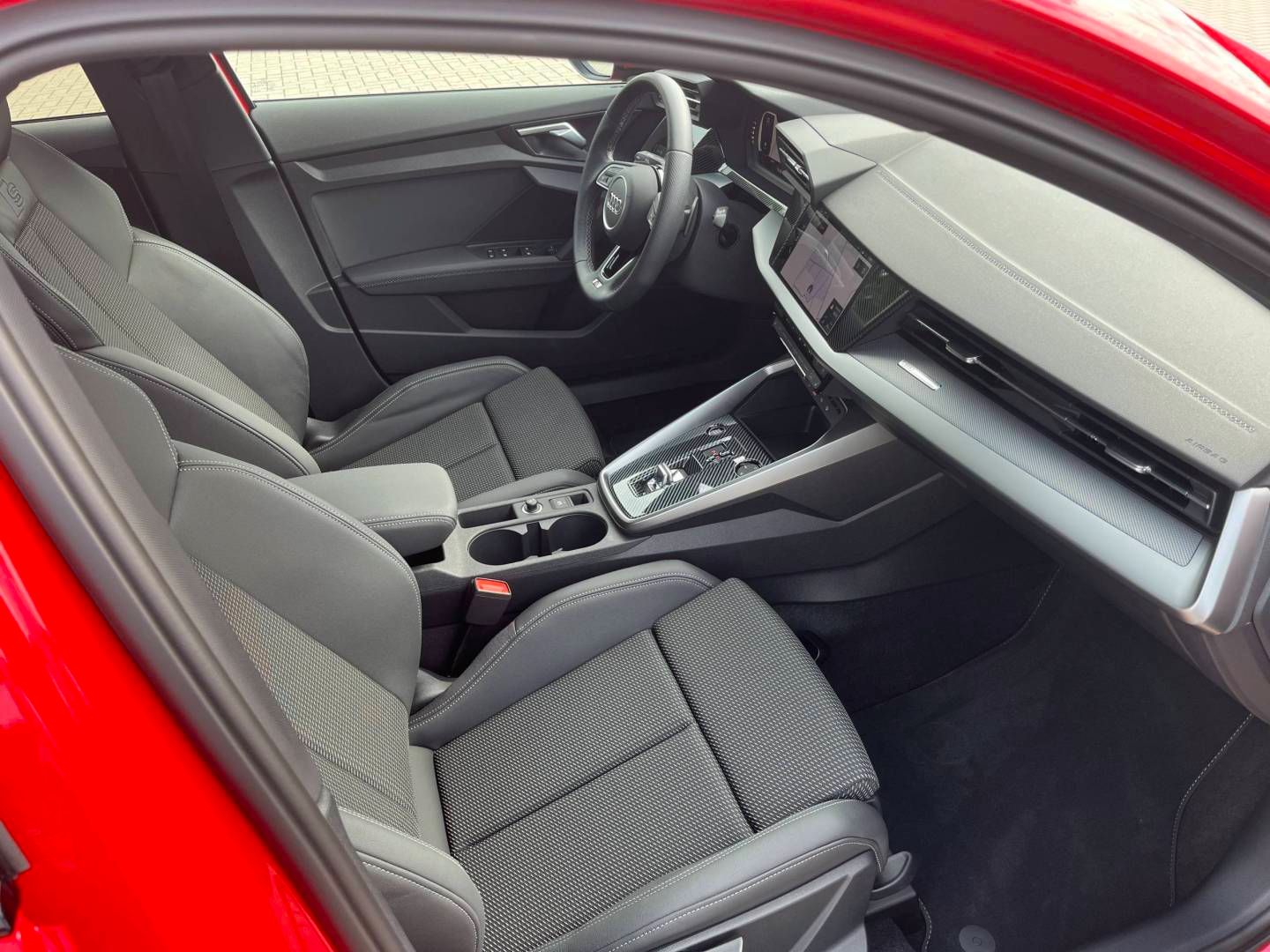 Fahrzeugabbildung Audi A3 35 TFSI Sportback S tronic advanced