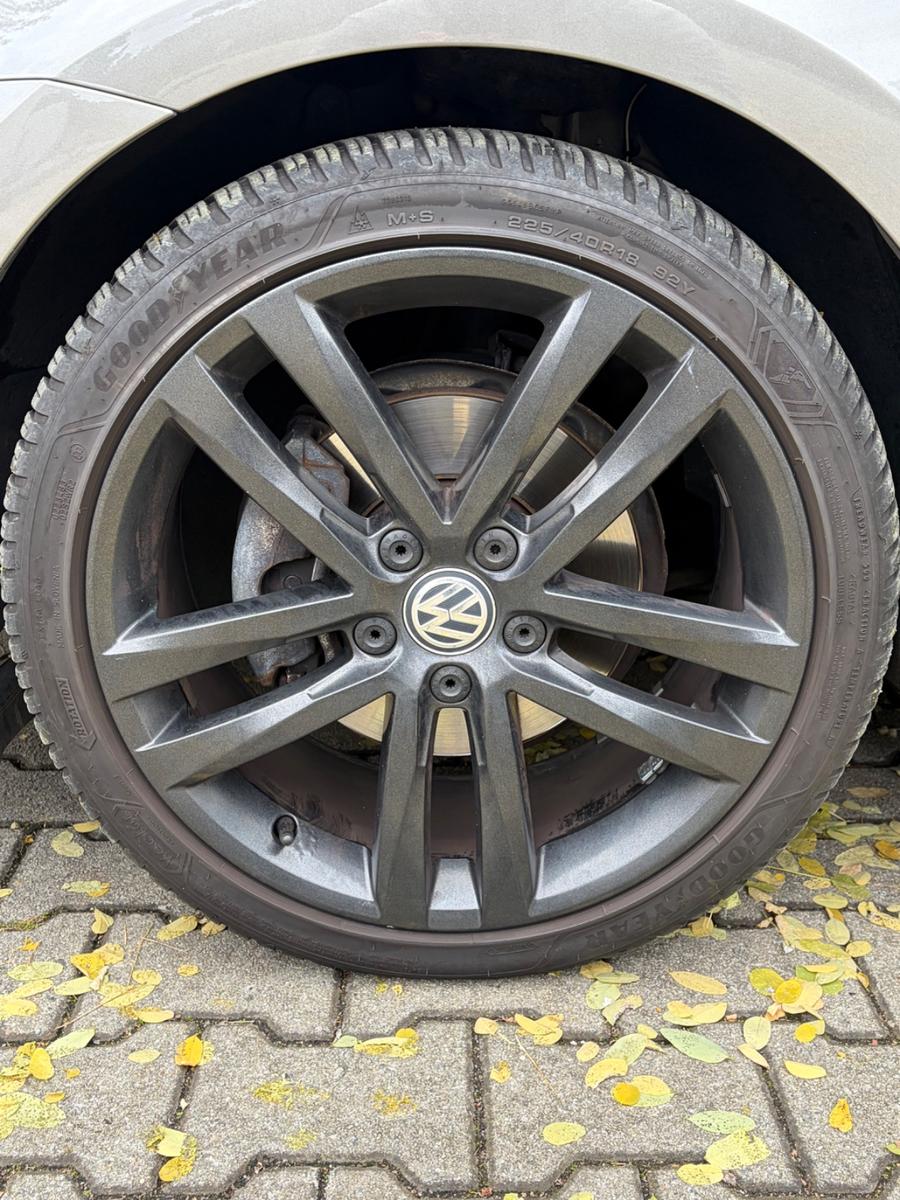 Volkswagen Golf 2.0 TDI BMT LOUNGE Variant LOUNGE