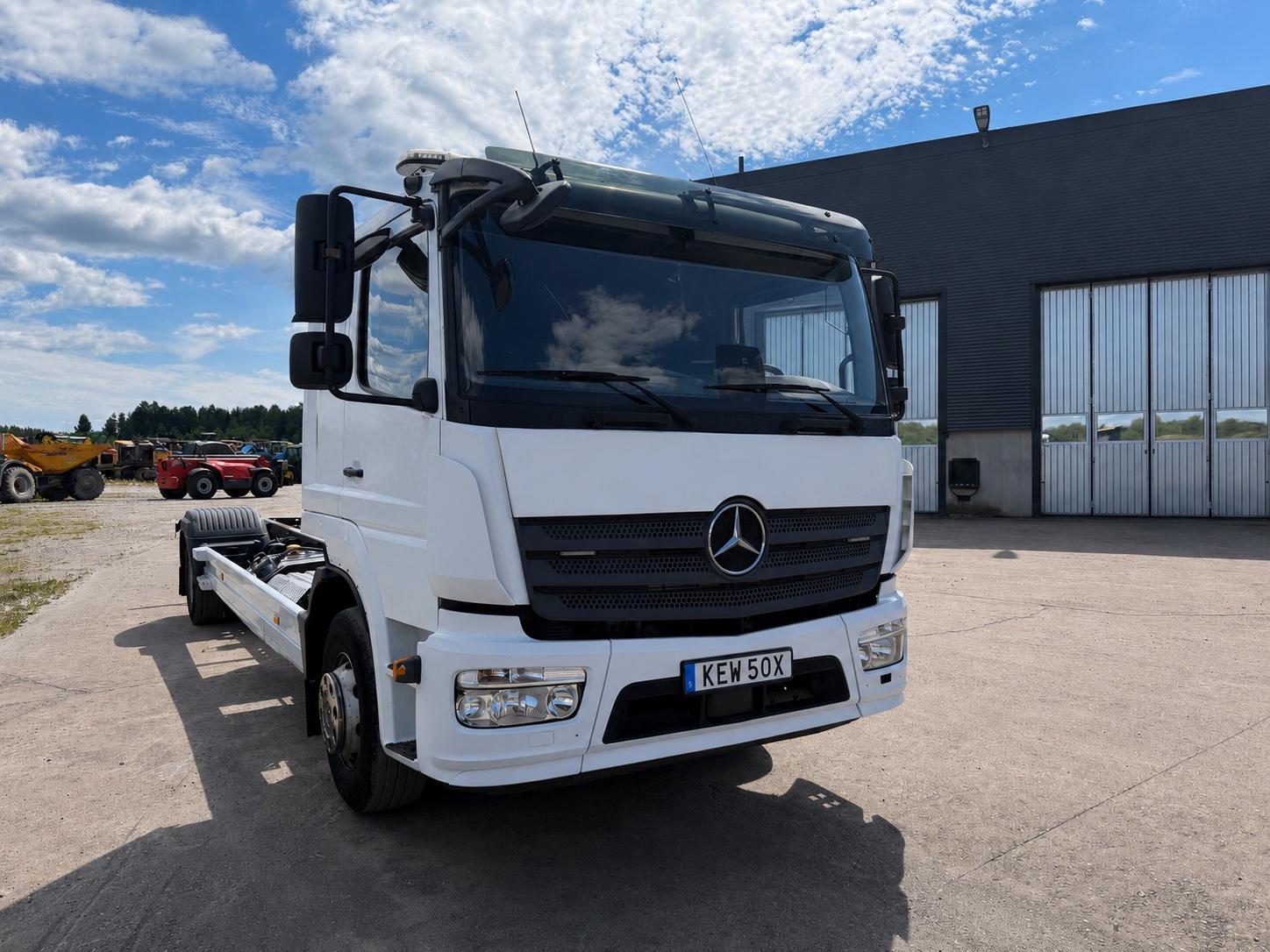 Mercedes-Benz Atego 1524