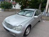 Mercedes-Benz C 220 CDI ELEGANCE - gebrauchte Mercedes-Benz C 220 aus dem Jahr 2001