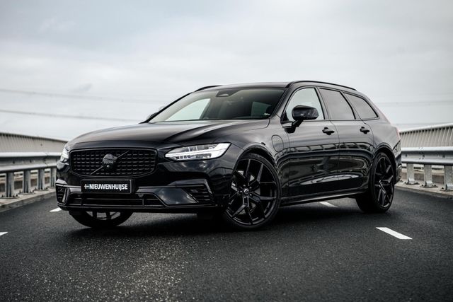 Volvo V90 2.0 T8 Recharge AWD Ultimate Dark | Bowers &